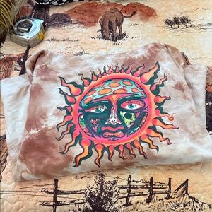 Colorful Sun Graphic Sweatshirt